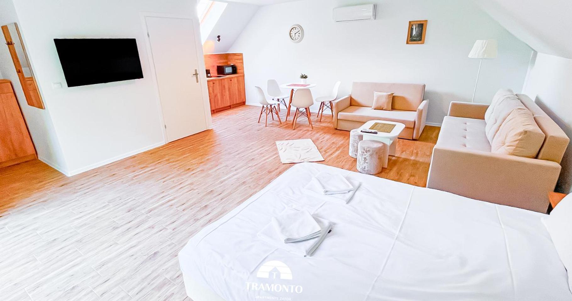 Tramonto Apartments Zator Przeciszow エクステリア 写真
